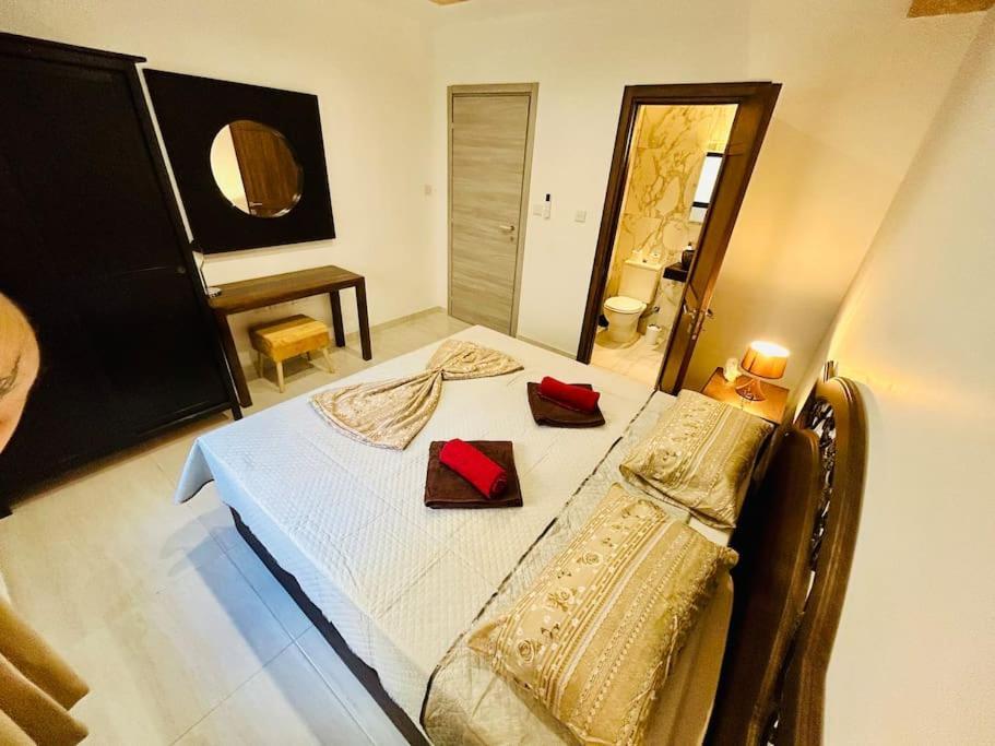 Cosy Home Close To The Sea, King-Size Bed St. Paul's Bay Exterior photo